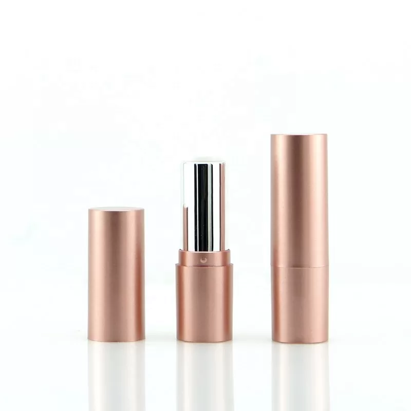 Chinese Manufacturer Wholesale 3g 3.5g Round Custom Empty Cylinder Lip Balm Container Black Packaging - LS057