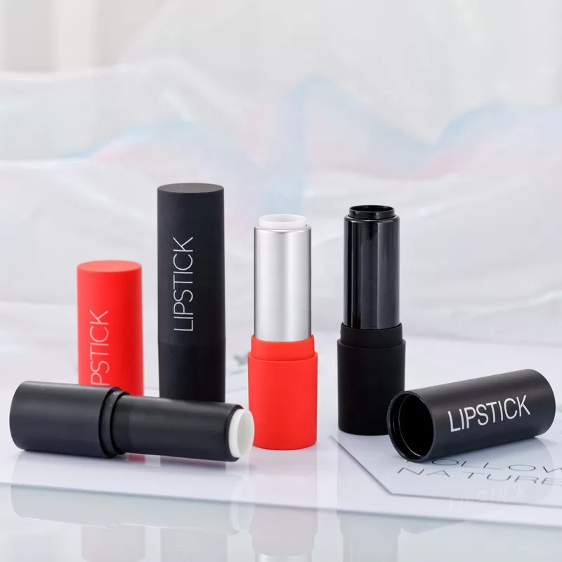 Chinese Manufacturer Wholesale 3g 3.5g Round Custom Empty Cylinder Lip Balm Container Black Packaging - LS057 - Image 4