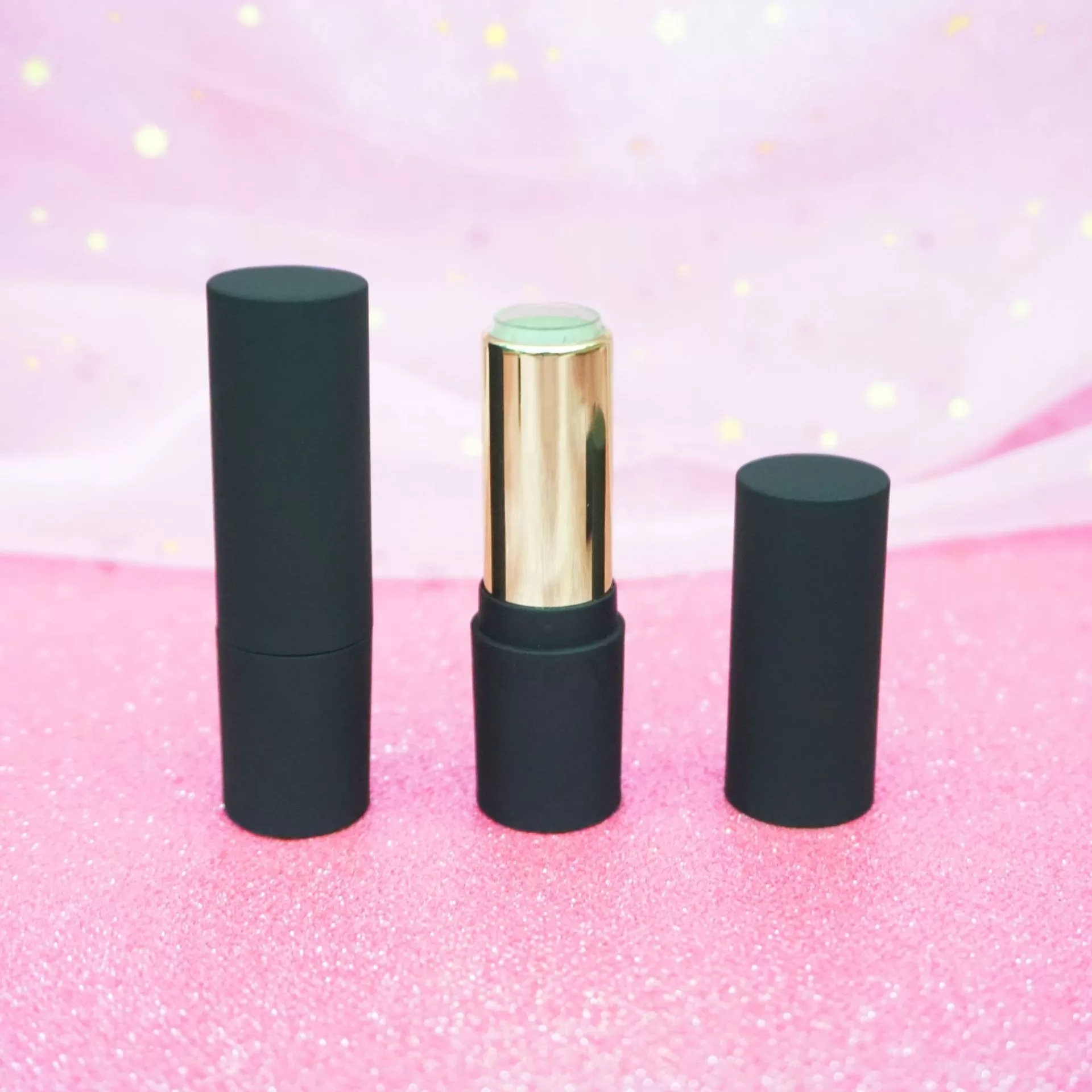 Chinese Manufacturer Wholesale 3g 3.5g Round Custom Empty Cylinder Lip Balm Container Black Packaging - LS057 - Image 5