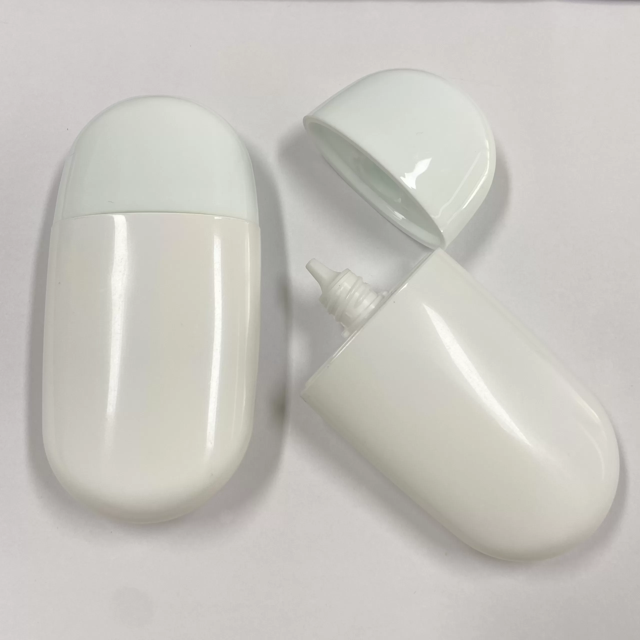 Custom Logo HDPE Empty 50ml Oval Flat Sunscreen Lotion BB Cream Squeeze Plastic Bottle - ST004 - Image 3